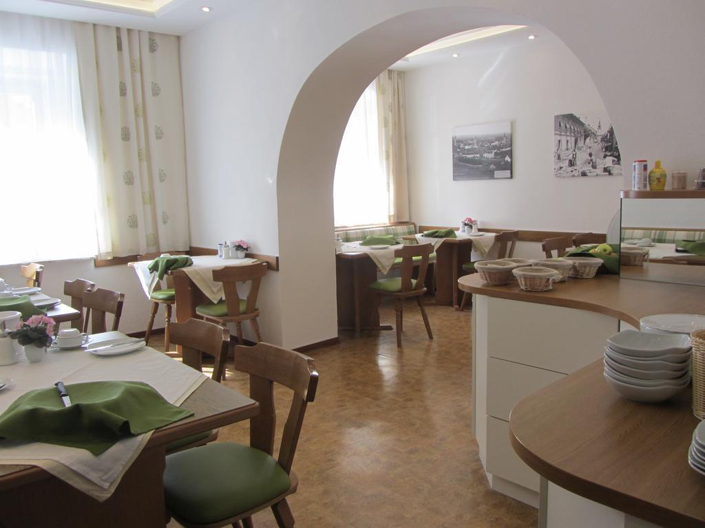 Gaestehaus Ferk - Fruehstueckspension, Bed & Breakfast Bad Radkersburg Exterior photo